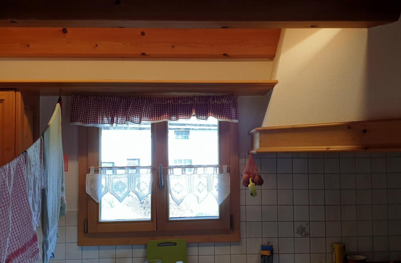 Ferienhaus&Ferienwohnung Wiñay Wayna Gotschna Blick Klosters-Serneus Exterior foto